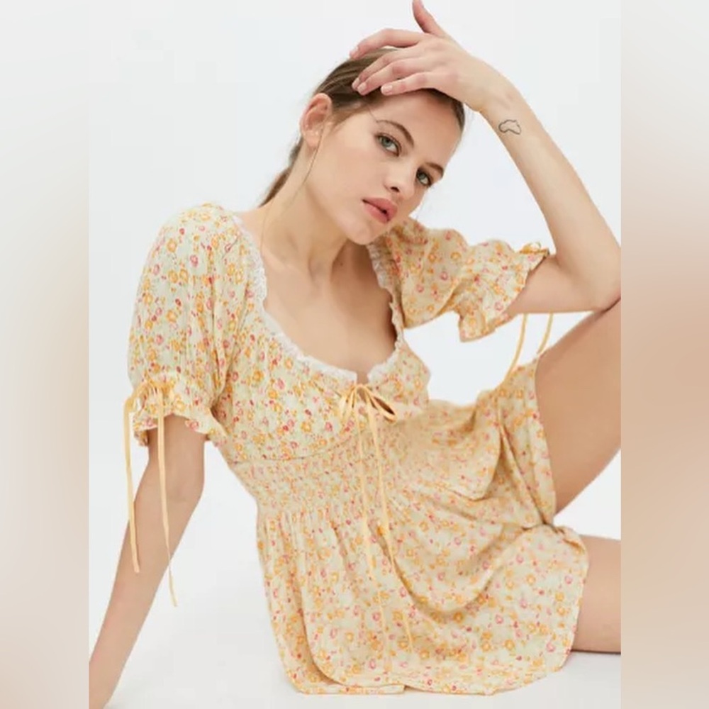 Urban outfitters Yellow floral romper